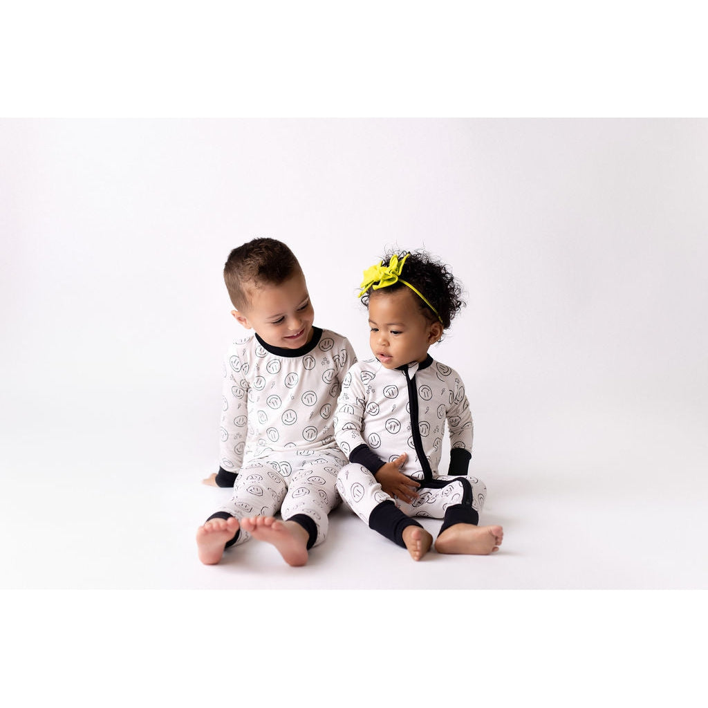 Smile + Lightning Two Piece Set - HoneyBug 