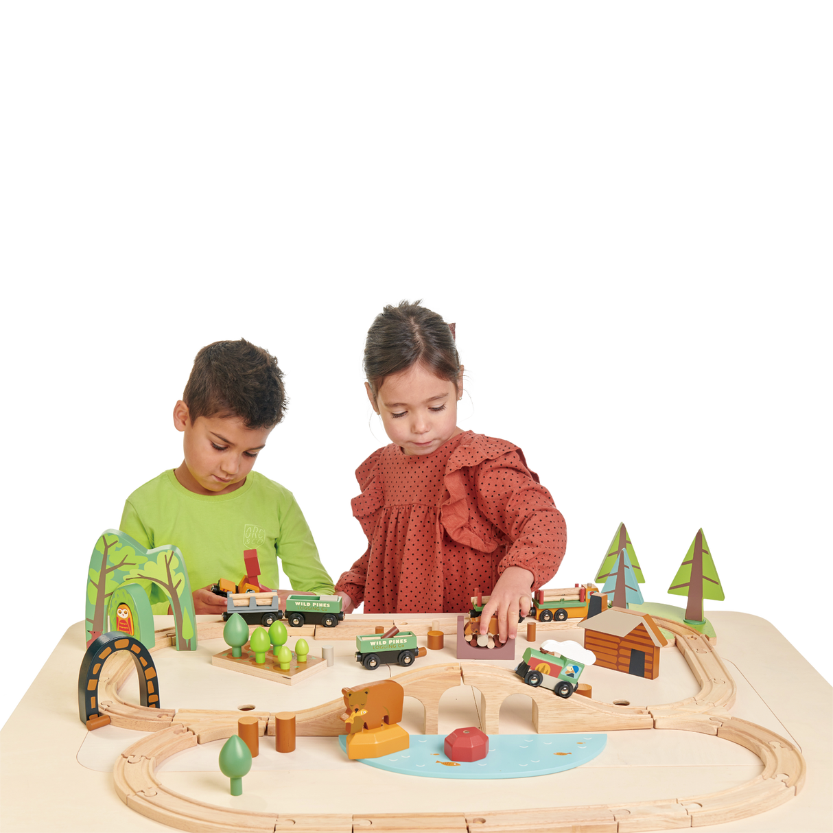 Wild Pines Train Set - HoneyBug 