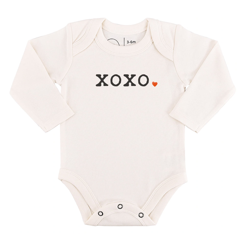 XOXO Long Sleeve Bodysuit - HoneyBug 