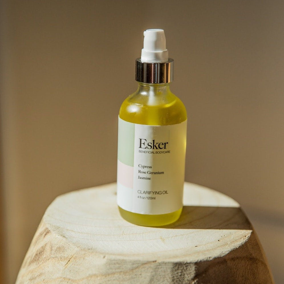 Clarifying Oil by Esker - HoneyBug 