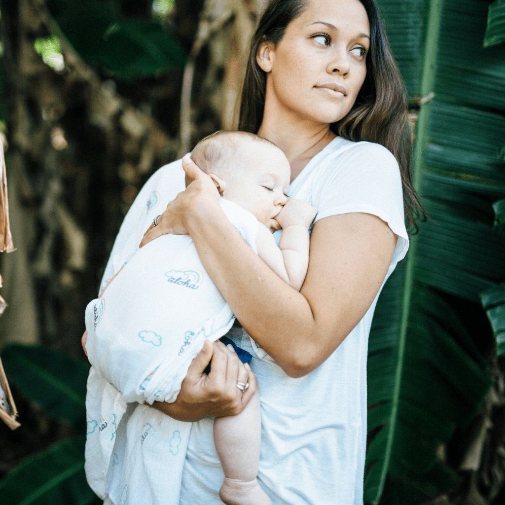 Pot O' Aloha Muslin Swaddle Blanket - HoneyBug 